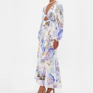 Wrap Tie Dress With Blouson Sleeve
Paint Me Positano